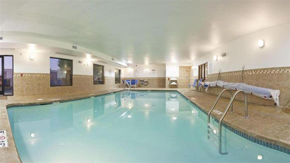 Holiday Inn Express Hotel & Suites Vancouver Mall-Portland Area By Ihg Exteriör bild